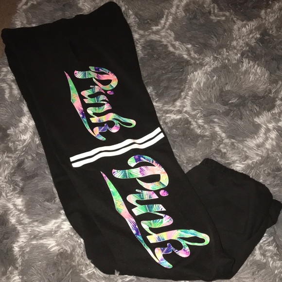 PINK Victoria's Secret Pants - 🔥 Victoria Secret PINK sweats 🔥